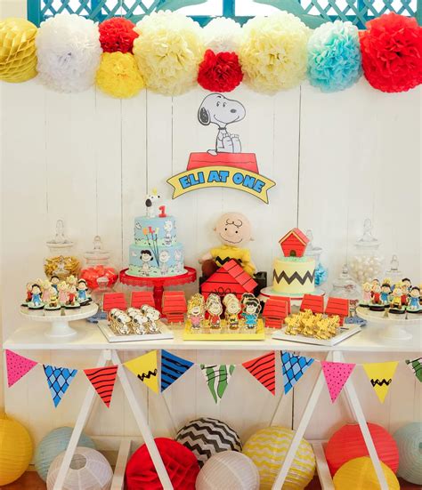 peanuts charlie brown party supplies